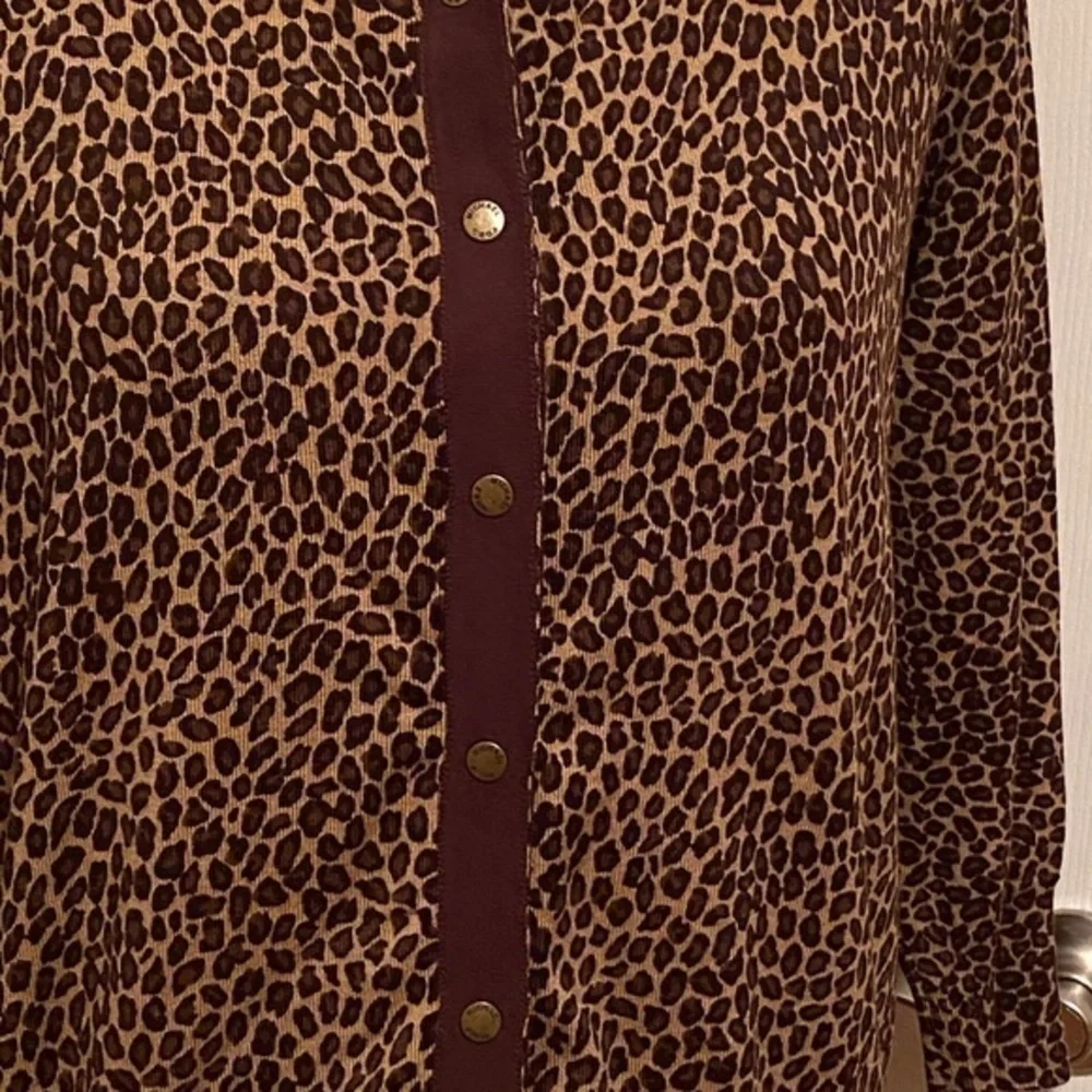 Michael Michael Kors Leopard Print Snap Front Sweater Color: Black/Brown Size: M